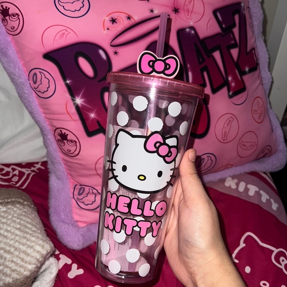 Hello Kitty Other - NWT LAST ONE hello kitty tumblr with topper